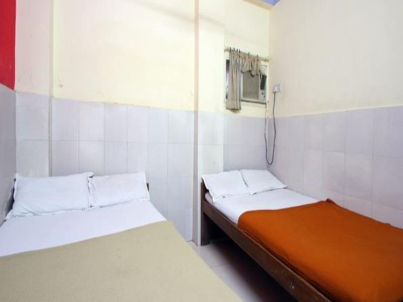 Sahara Inn Guest House 뭄바이 외부 사진